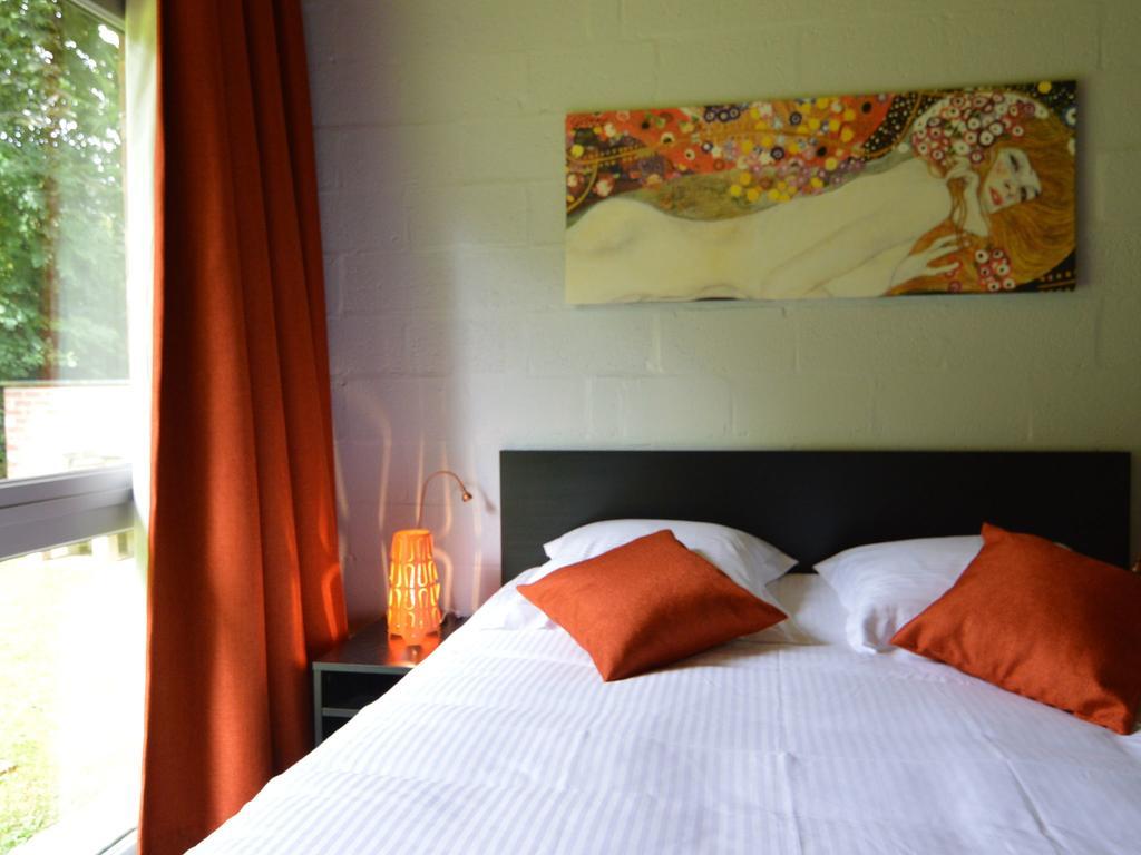 Luxury Villa With Swimming Pool Stavelot Luaran gambar