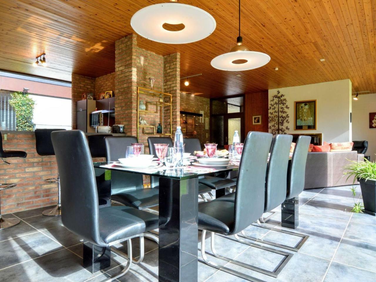 Luxury Villa With Swimming Pool Stavelot Luaran gambar